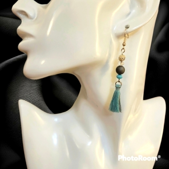 3/$30 HANDMADE Druzy Beaded Teal Tassel Dangle Hook Earrings - Picture 1 of 4